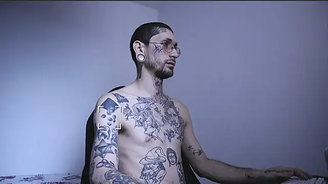 Snapshot of TokyoHatsumoto chatting on 12-02-25, 09:32 TokyoHatsumoto online show from 12-02-25, 09:32