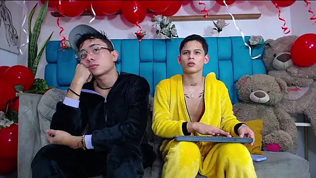 Hot Boys Latinos X online show from 02-13-26, 11:12