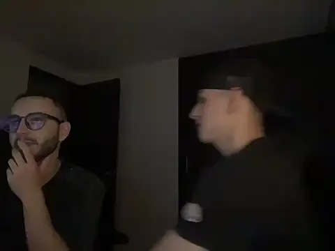 Snapshot of lionandreough chatting on 11-08-25, 01:39 lionandreough online show from 11-08-25, 01:39