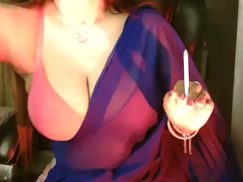 Snapshot of Sweet_sofie_01 chatting on 12-18-25, 07:09 Sweet sofie 01 online show from 12-18-25, 07:09