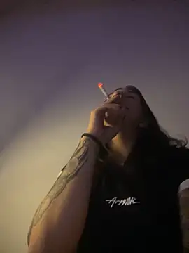 Hannahinfame online show from 11-08-25, 11:21