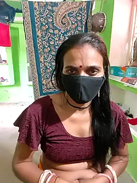 Snapshot of Hot_nenshi chatting on 11-01-25, 09:33 Hot nenshi online show from 11-01-25, 09:33