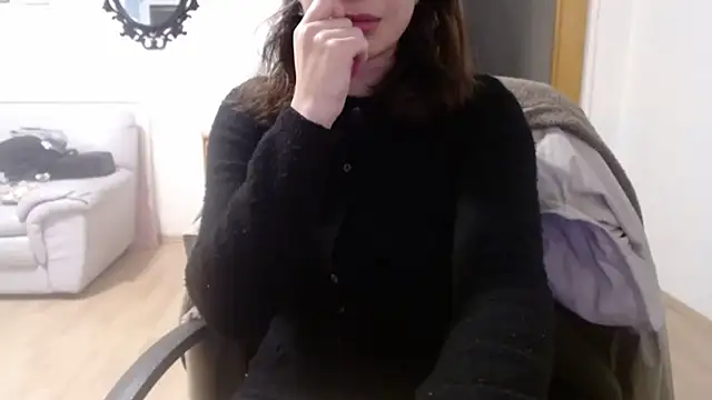 Snapshot of bellefleurrr chatting on 11-20-25, 09:47 bellefleurrr online show from 11-20-25, 09:47