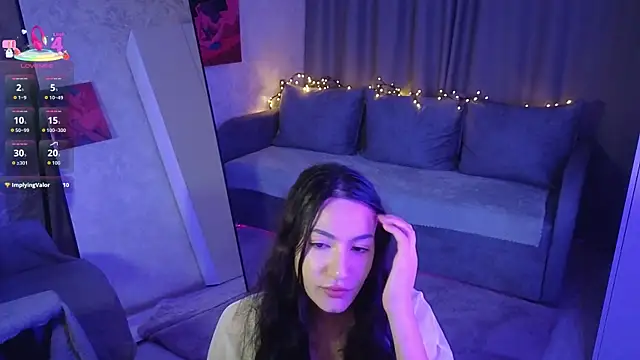 Snapshot of Mulan_Lo chatting on 11-24-25, 06:29 Mulan Lo online show from 11-24-25, 06:29