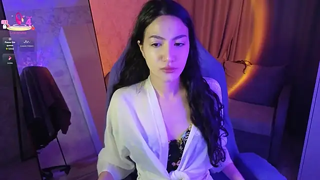 Snapshot of Mulan_Lo chatting on 11-27-25, 07:16 Mulan Lo online show from 11-27-25, 07:16