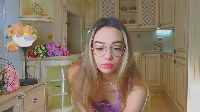 DeiraCharson online show from 11-08-25, 03:18