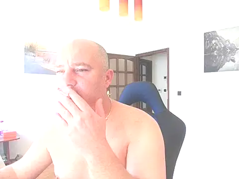 HunMike online show from 11-23-25, 07:08