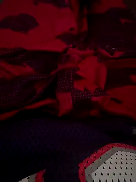 Snapshot of Quickcum2201 chatting on 11-23-25, 10:53 Quickcum2201 online show from 11-23-25, 10:53