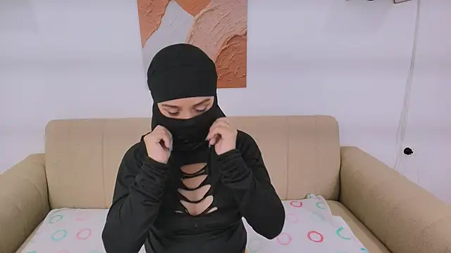 Snapshot of Lailaa_lush chatting on 04-08-26, 06:13 Lailaa lush online show from 04-08-26, 06:13