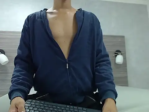 Snapshot of wiltom_ chatting on 11-11-25, 03:50 wiltom online show from 11-11-25, 03:50