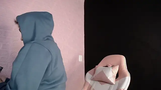 Snapshot of Dominic_Queen1 chatting on 12-05-25, 02:03 Dominic Queen1 online show from 12-05-25, 02:03