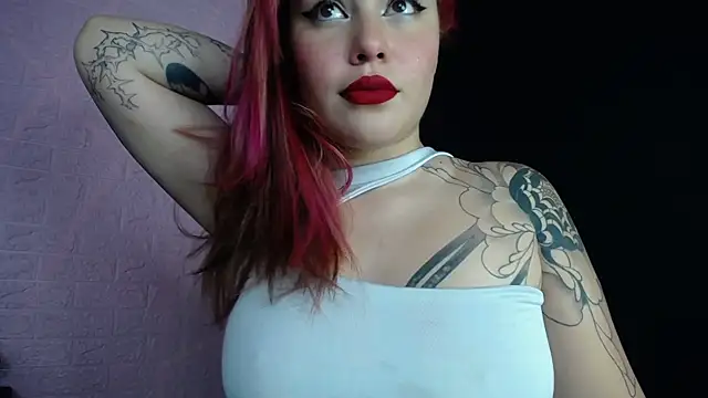 Snapshot of Dominic_Queen1 chatting on 12-15-25, 02:43 Dominic Queen1 online show from 12-15-25, 02:43