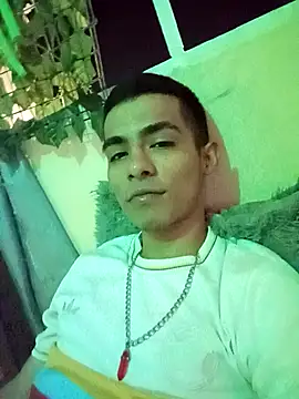 Snapshot of El-jhon chatting on 11-03-25, 04:03 El-jhon online show from 11-03-25, 04:03