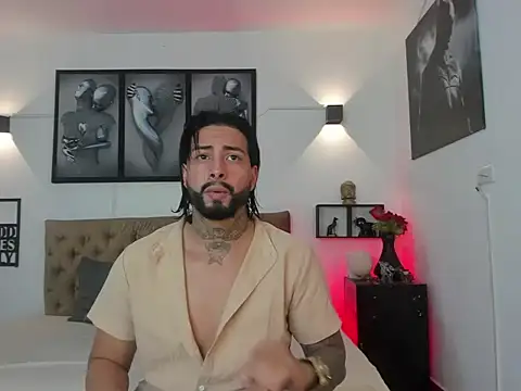 Snapshot of christopher_palmerjs chatting on 11-27-25, 11:29 christopher palmerjs online show from 11-27-25, 11:29