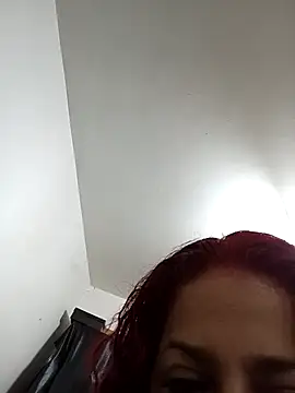 Snapshot of LAPOTRA_04 chatting on 11-01-25, 05:04 LAPOTRA 04 online show from 11-01-25, 05:04