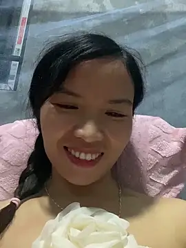 Snapshot of Yunzang chatting on 11-02-25, 11:01 Yunzang online show from 11-02-25, 11:01