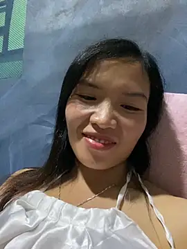 Snapshot of Yunzang chatting on 11-08-25, 11:54 Yunzang online show from 11-08-25, 11:54