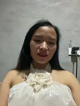 Snapshot of Yunzang chatting on 11-27-25, 01:46 Yunzang online show from 11-27-25, 01:46