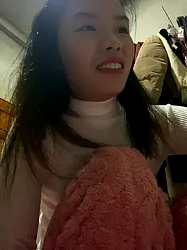 Snapshot of Yunzang chatting on 11-29-25, 12:02 Yunzang online show from 11-29-25, 12:02