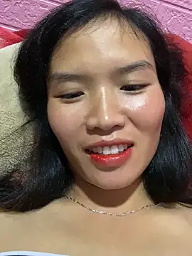 Snapshot of Yunzang chatting on 12-04-25, 12:47 Yunzang online show from 12-04-25, 12:47