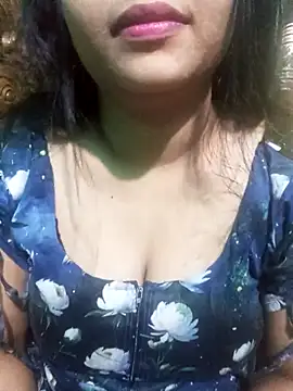 Snapshot of Chadni19 chatting on 12-18-25, 02:28 Chadni19 online show from 12-18-25, 02:28