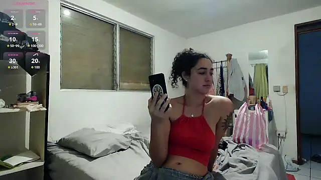 Snapshot of eleganceafterdark chatting on 12-14-25, 11:20 eleganceafterdark online show from 12-14-25, 11:20