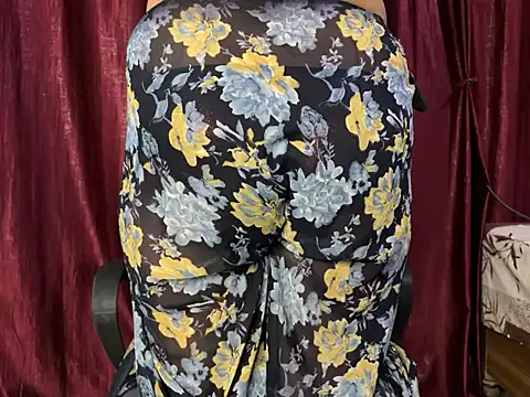 Snapshot of Ritika_janu chatting on 11-29-25, 05:38 Ritika janu online show from 11-29-25, 05:38