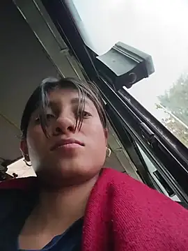 Snapshot of YeseniaRodriguez3 chatting on 11-05-25, 09:04 YeseniaRodriguez3 online show from 11-05-25, 09:04