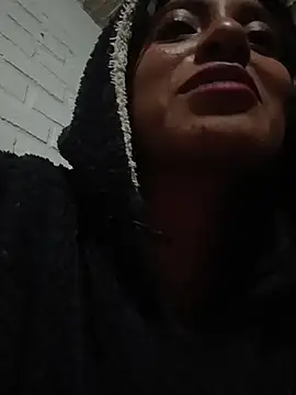 Snapshot of YeseniaRodriguez3 chatting on 11-08-25, 12:22 YeseniaRodriguez3 online show from 11-08-25, 12:22