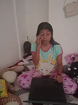 Snapshot of YeseniaRodriguez3 chatting on 11-26-25, 03:46 YeseniaRodriguez3 online show from 11-26-25, 03:46