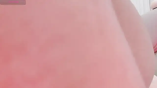 HellenChan online show from 01-15-26, 06:51