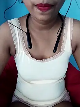 Snapshot of cute_mahi07 chatting on 10-28-25, 07:34 cute mahi07 online show from 10-28-25, 07:34