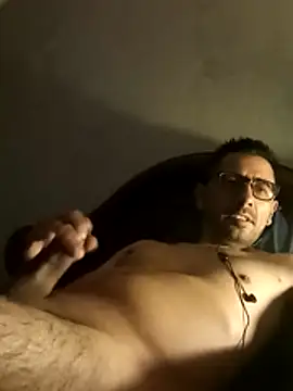 Leocuma82 online show from 11-01-25, 03:30