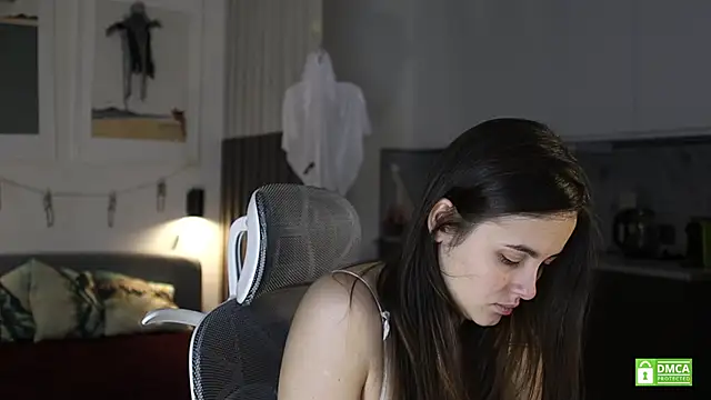 amelie shine online show from 11-01-25, 12:18