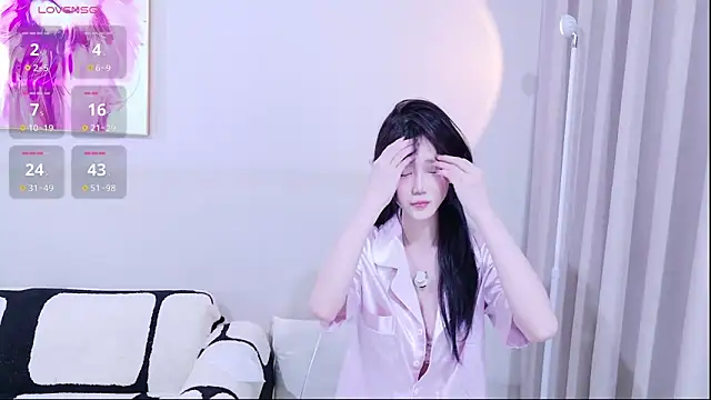 xiaoxi---n online show from 11-18-25, 10:09