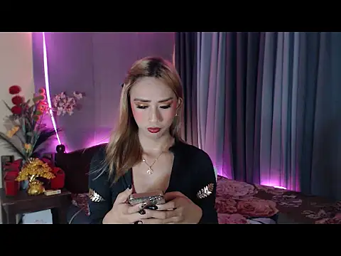 Snapshot of SanyaCumSlot chatting on 11-04-25, 01:38 SanyaCumSlot online show from 11-04-25, 01:38