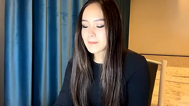 Snapshot of SupremeDividend chatting on 11-16-25, 12:44 SupremeDividend online show from 11-16-25, 12:44