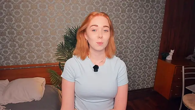 Snapshot of AddieOsler chatting on 11-02-25, 07:05 AddieOsler online show from 11-02-25, 07:05