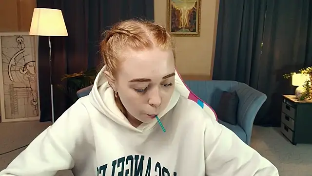 Snapshot of AddieOsler chatting on 11-23-25, 09:25 AddieOsler online show from 11-23-25, 09:25