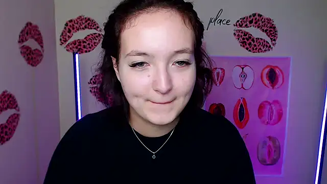 Snapshot of MissAriaa chatting on 10-28-25, 07:23 MissAriaa online show from 10-28-25, 07:23