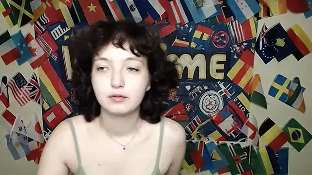 Snapshot of MissAriaa chatting on 11-05-25, 07:30 MissAriaa online show from 11-05-25, 07:30