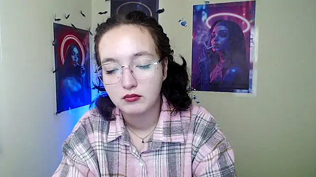 Snapshot of MissAriaa chatting on 11-20-25, 07:19 MissAriaa online show from 11-20-25, 07:19