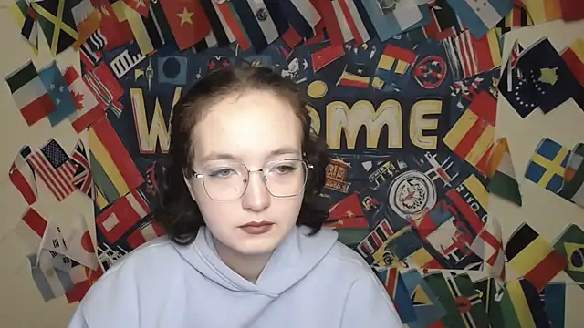 Snapshot of MissAriaa chatting on 11-26-25, 06:47 MissAriaa online show from 11-26-25, 06:47