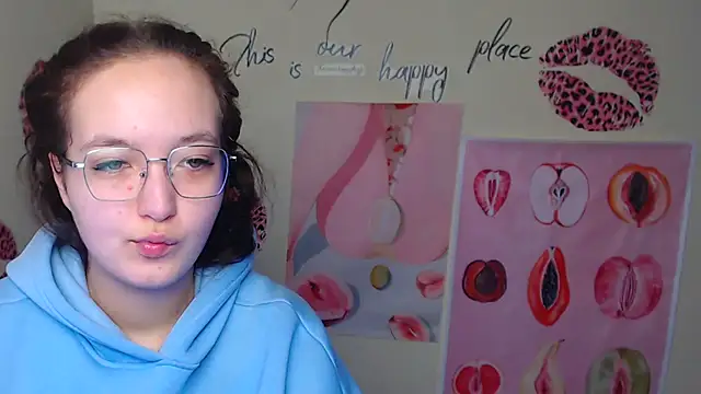 Snapshot of MissAriaa chatting on 11-28-25, 07:11 MissAriaa online show from 11-28-25, 07:11