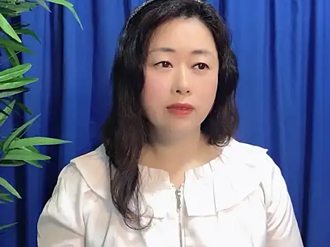 Snapshot of yaoyao22678 chatting on 10-26-25, 03:56 yaoyao22678 online show from 10-26-25, 03:56