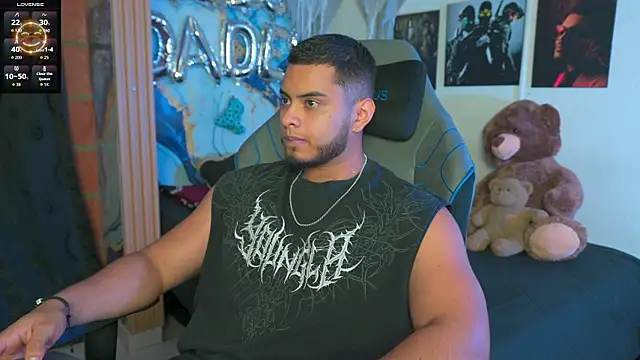 Tiler wolker online show from 02-17-26, 03:25