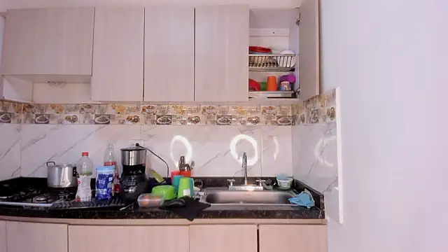 Snapshot of NhoanBrunette chatting on 03-06-26, 01:40 NhoanBrunette online show from 03-06-26, 01:40