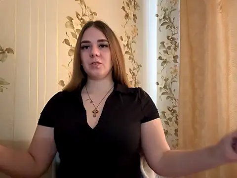 Snapshot of Hanna_777 chatting on 11-15-25, 08:33 Hanna 777 online show from 11-15-25, 08:33