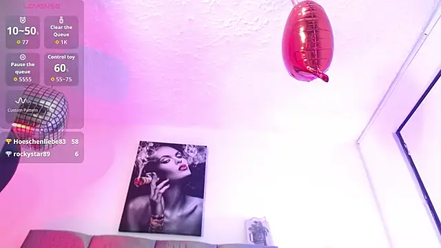 Snapshot of Stefany_wish chatting on 11-26-25, 01:28 Stefany wish online show from 11-26-25, 01:28