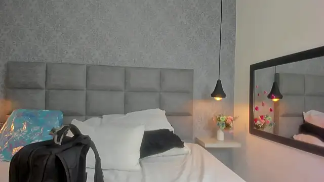 Luna Bella3 online show from 02-28-26, 11:44